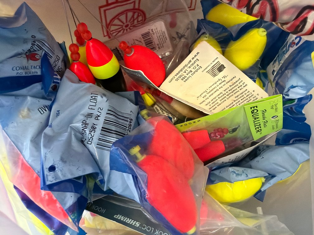 Assorted Fishing Supplies, Floats, Wire Leader & Vintage Scale Set