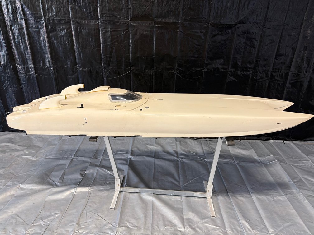 RC Catamaran Boat