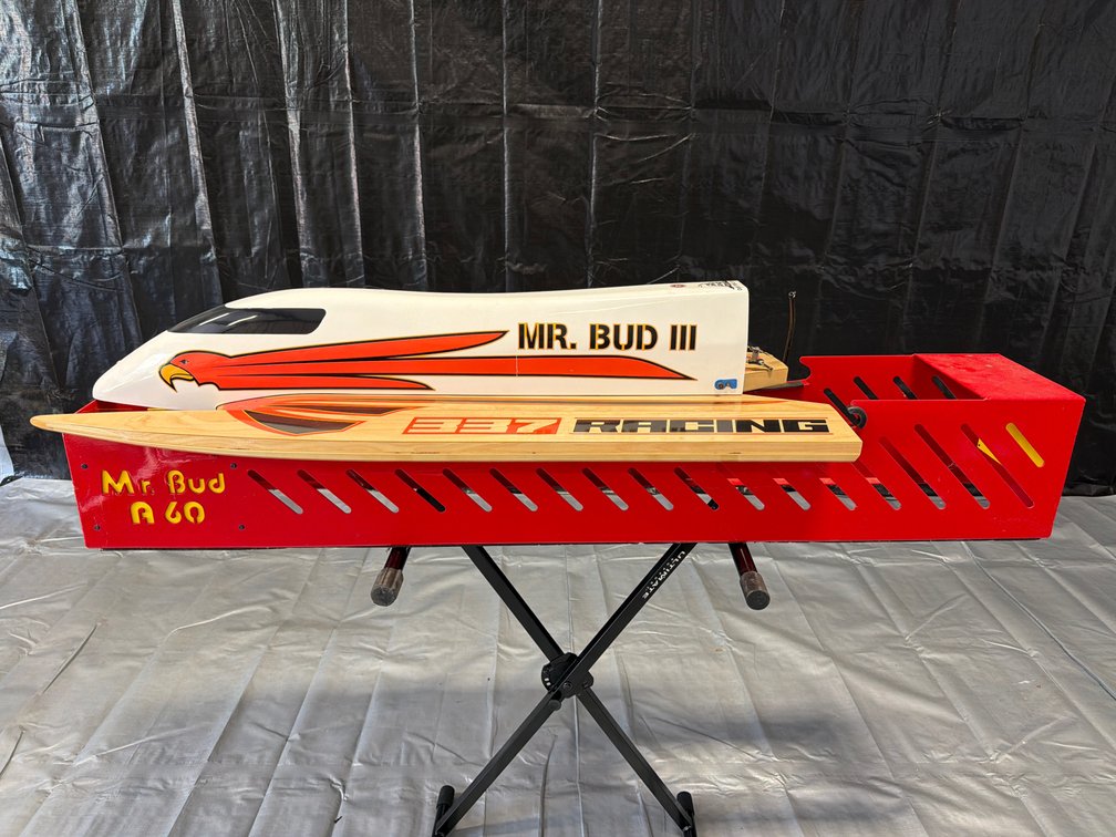 RC Hydroplane Boat