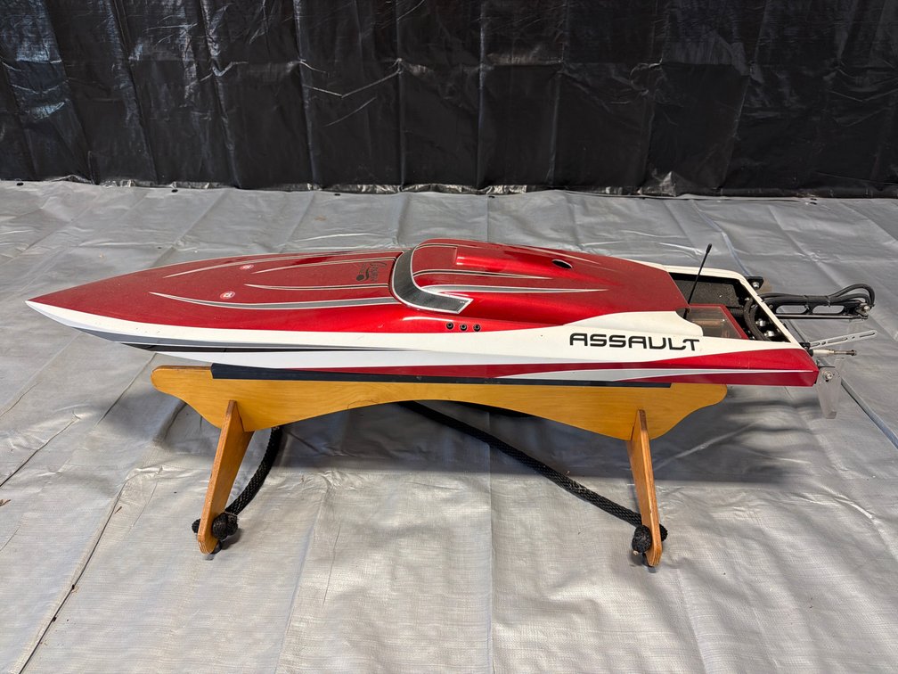 RC Speedboat