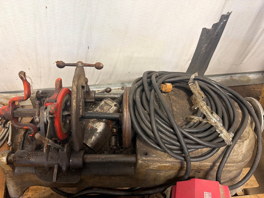 RIDGID Model 535 Pipe Threading Machine