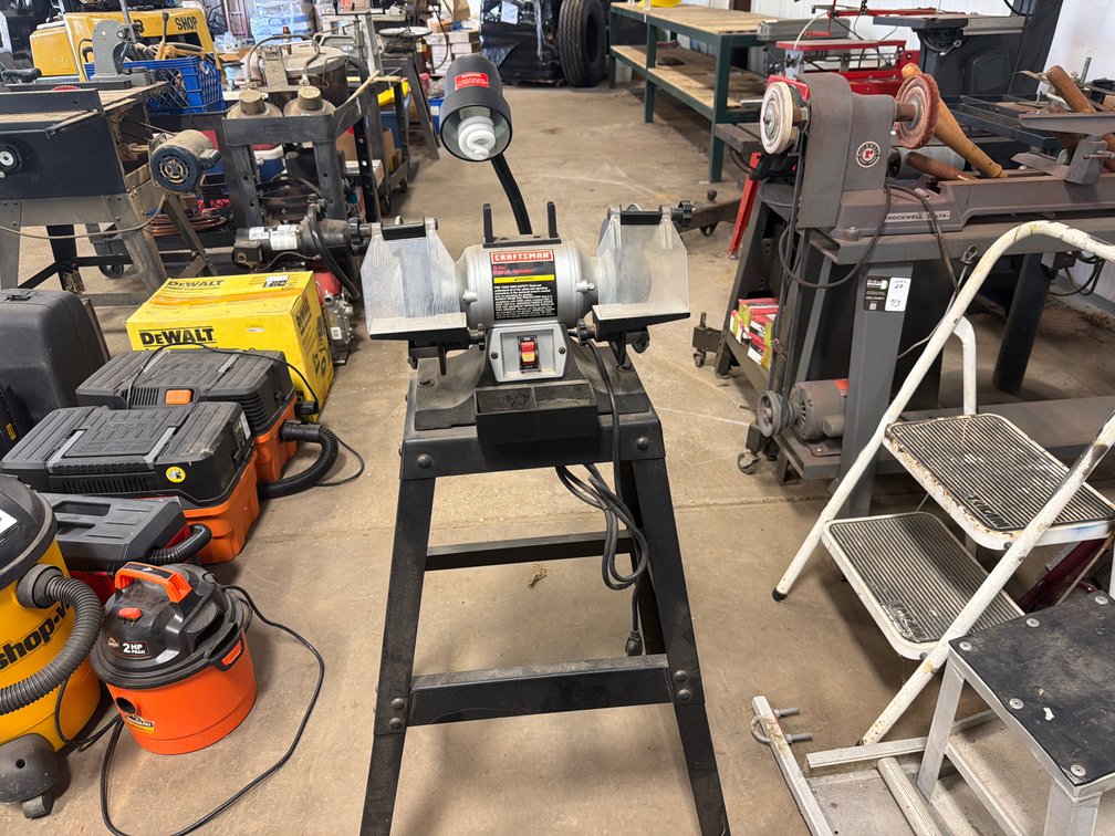 Craftsman 6-in. Bench Grinder on Stand