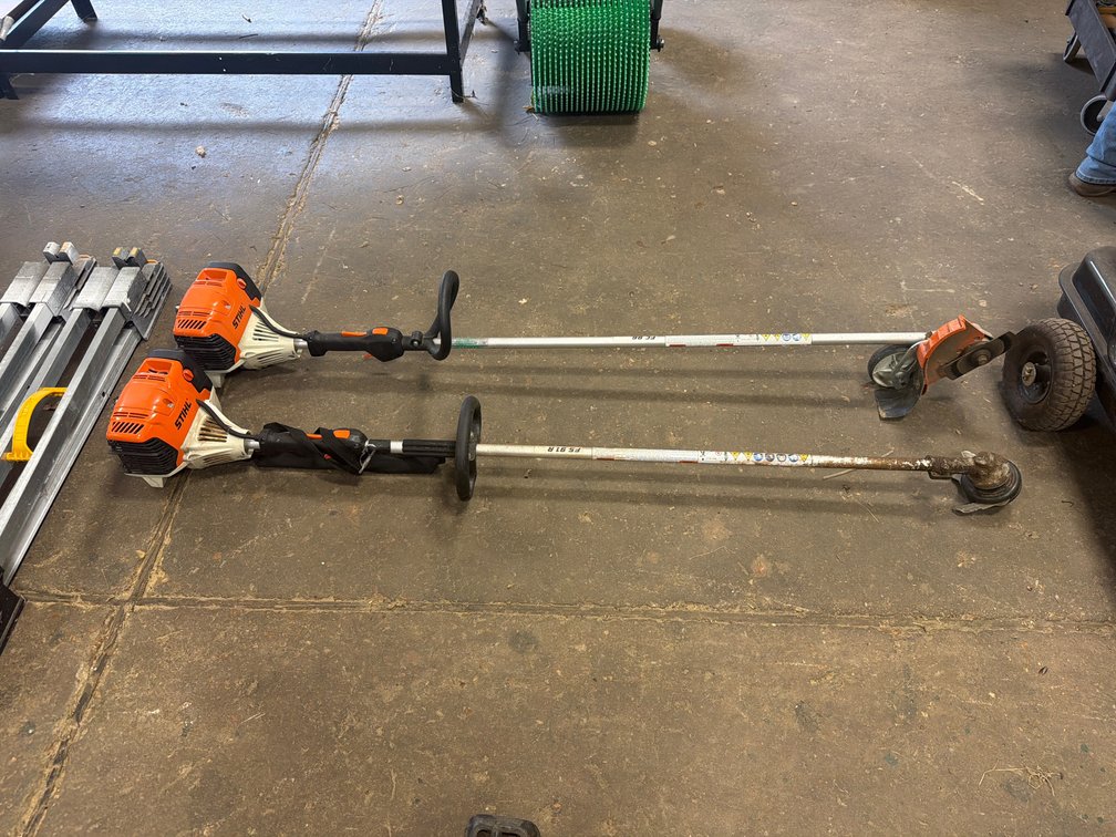 STIHL Gas Edger and Line Trimmer