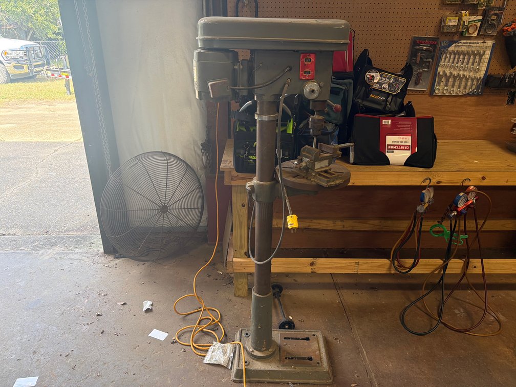Duracraft FM-1214 Floor Drill Press