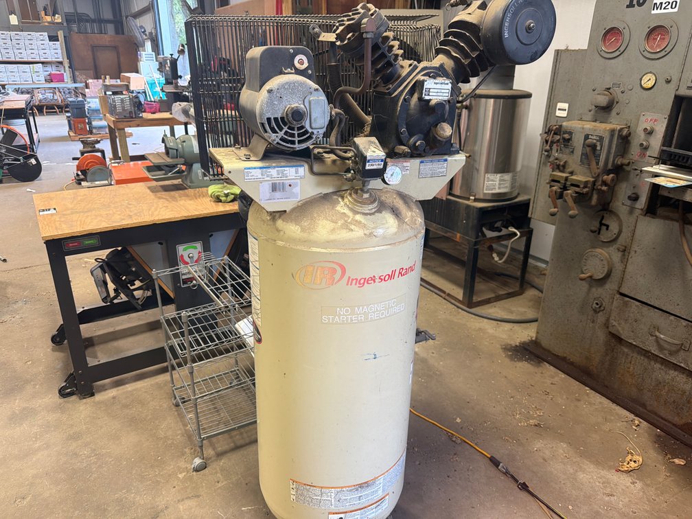 Ingersoll Rand Vertical Air Compressor