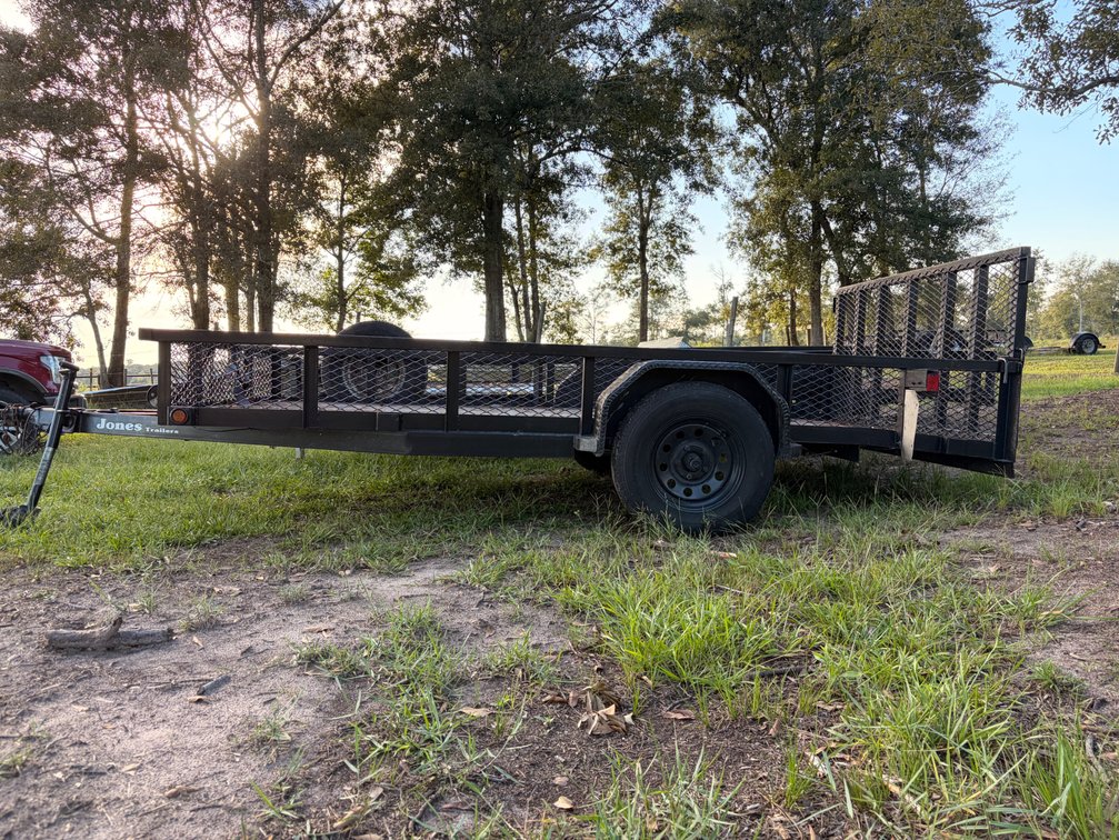 Trailer