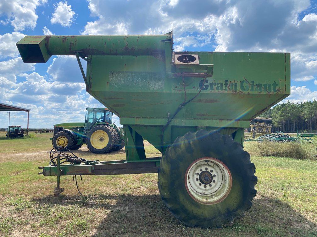 Sukup Grain Giant