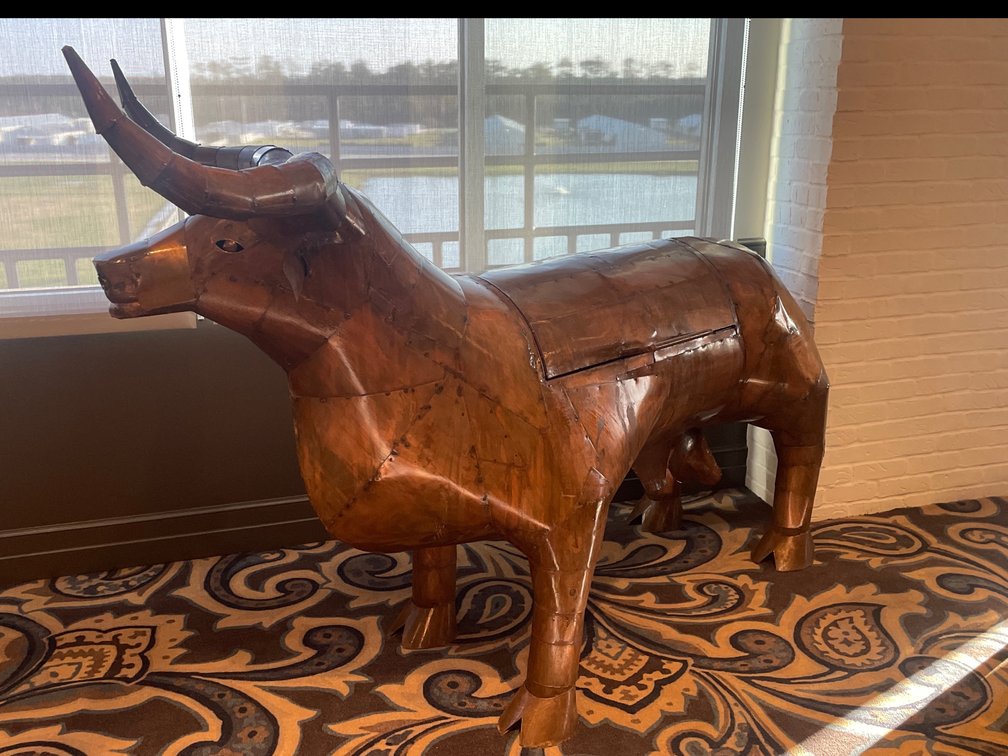 Bull BBQ Pit 