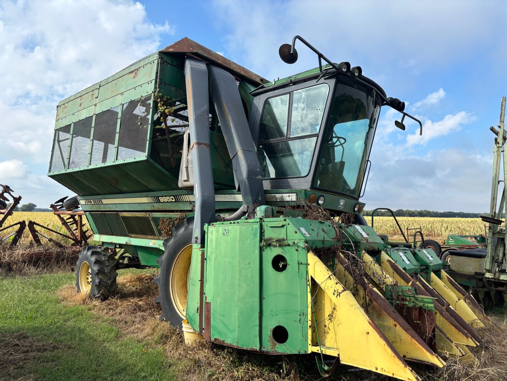 Salvage Cotton Picker