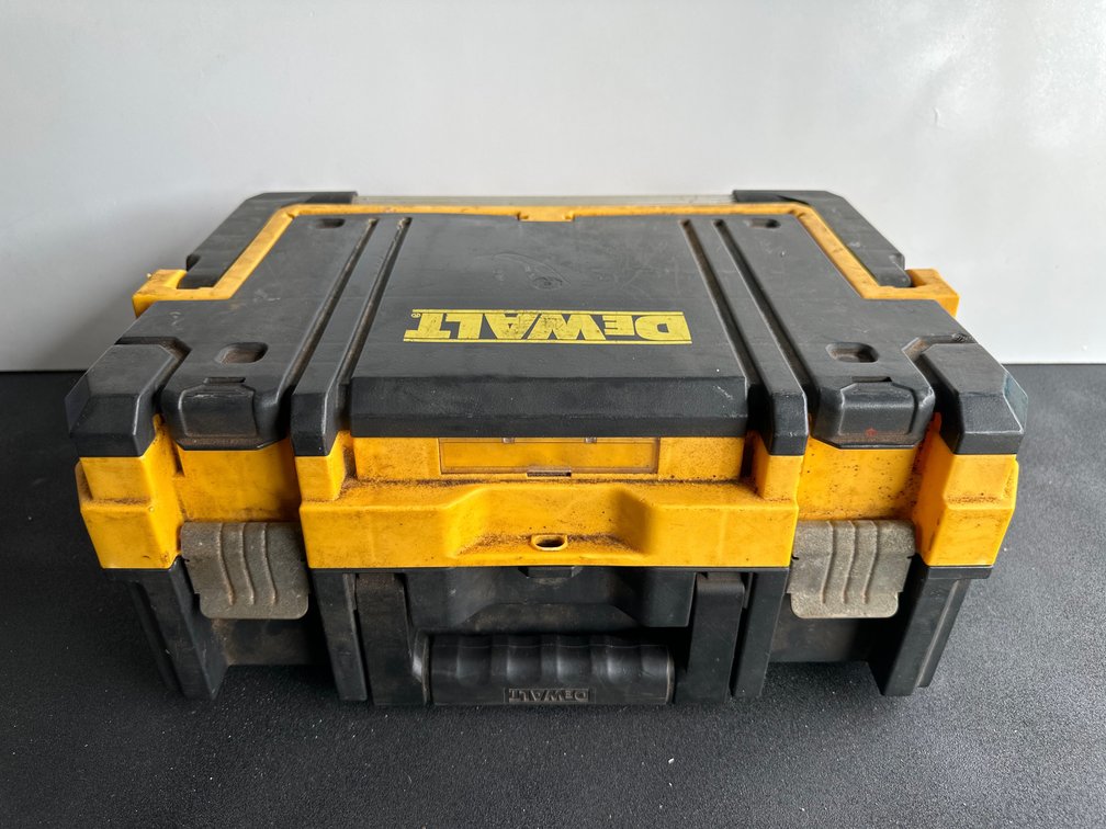 Dewalt Storage Chest with Organizer Section