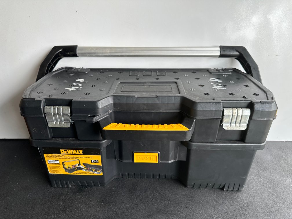 Dewalt Two Section Tool Chest with Removeable Top 