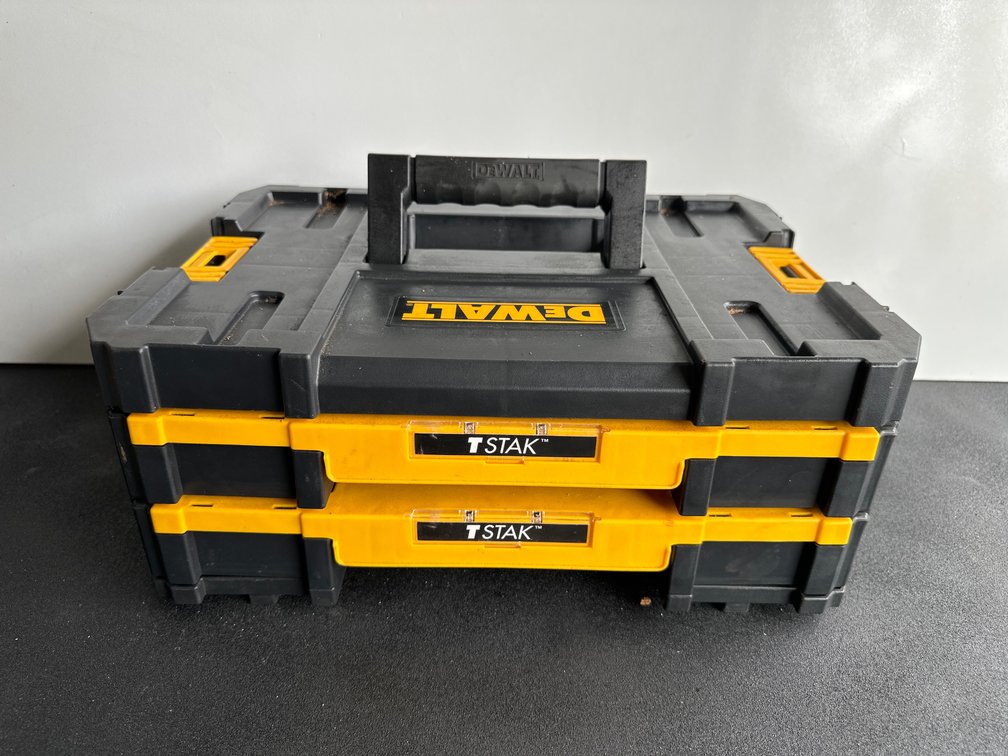 Dewalt Storage Double Drawer with Organizing Compartments