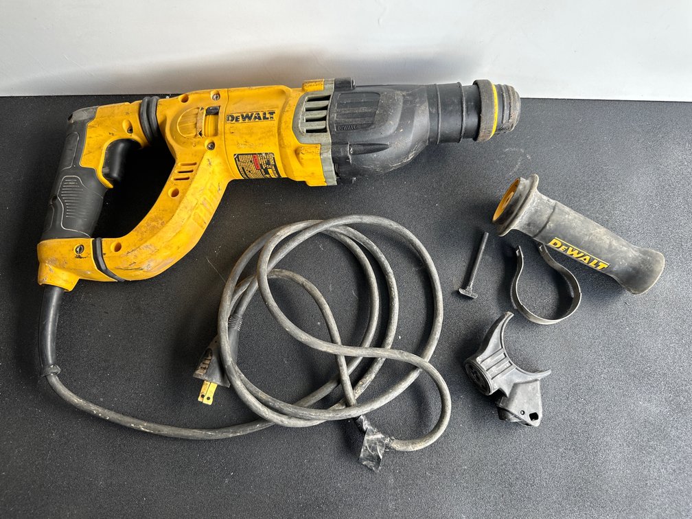 Dewalt D25263 3 Mode SDS D-Handle Hammer Drill 