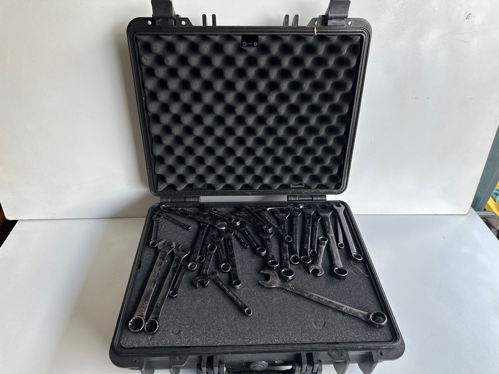 Pure Outdoor Wrenches