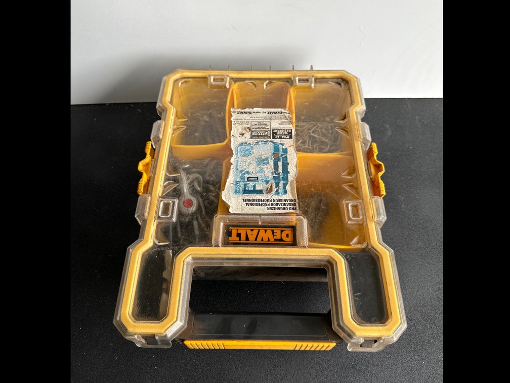 Dewalt Handheld Compartment Storage 