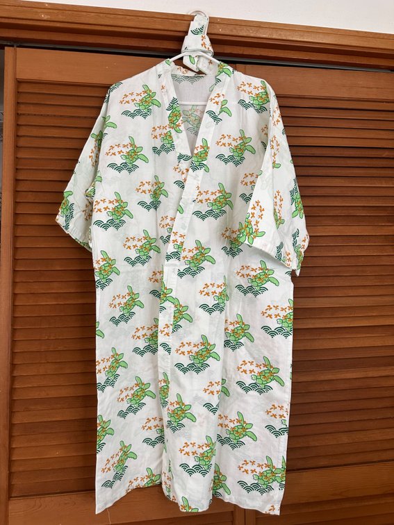 Vintage Japanese Style Kimono Robe Made Exclusively for Sheraton Waikiki Hotel