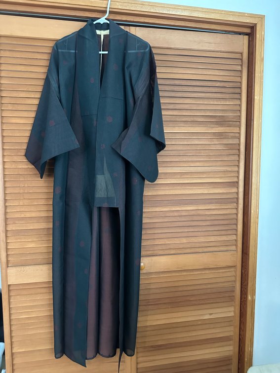 Black and Red Tone Japanese Kimono Robe 