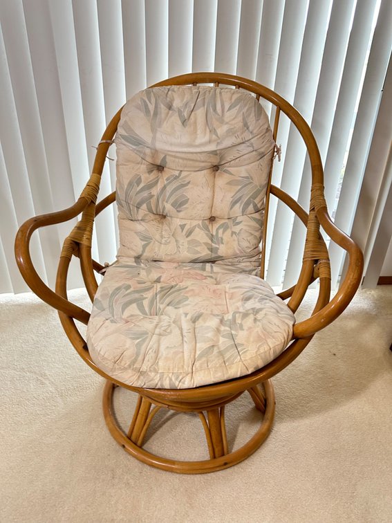 Swivel Island Style Egg Bamboo Chair 