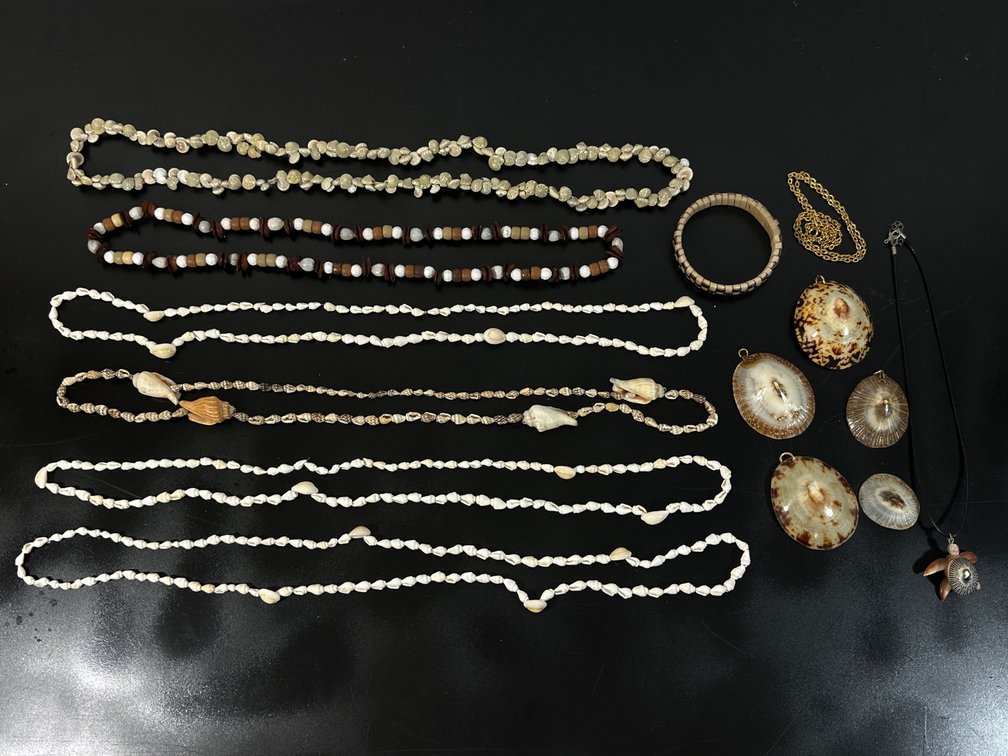 Mixed Lot of Island Style Pendants, Necklaces and Bracelet 