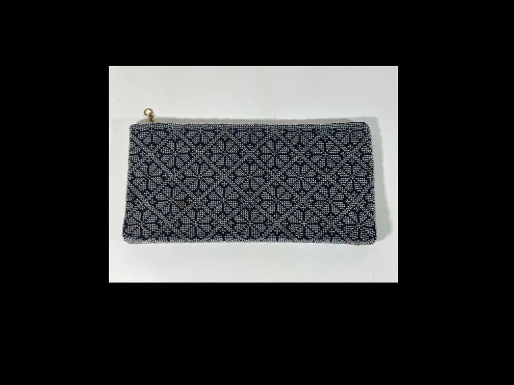 10 1/2" Beaded Clutch Purse