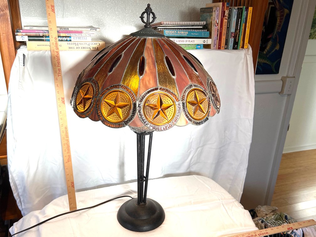 Tiffany Style Lamp