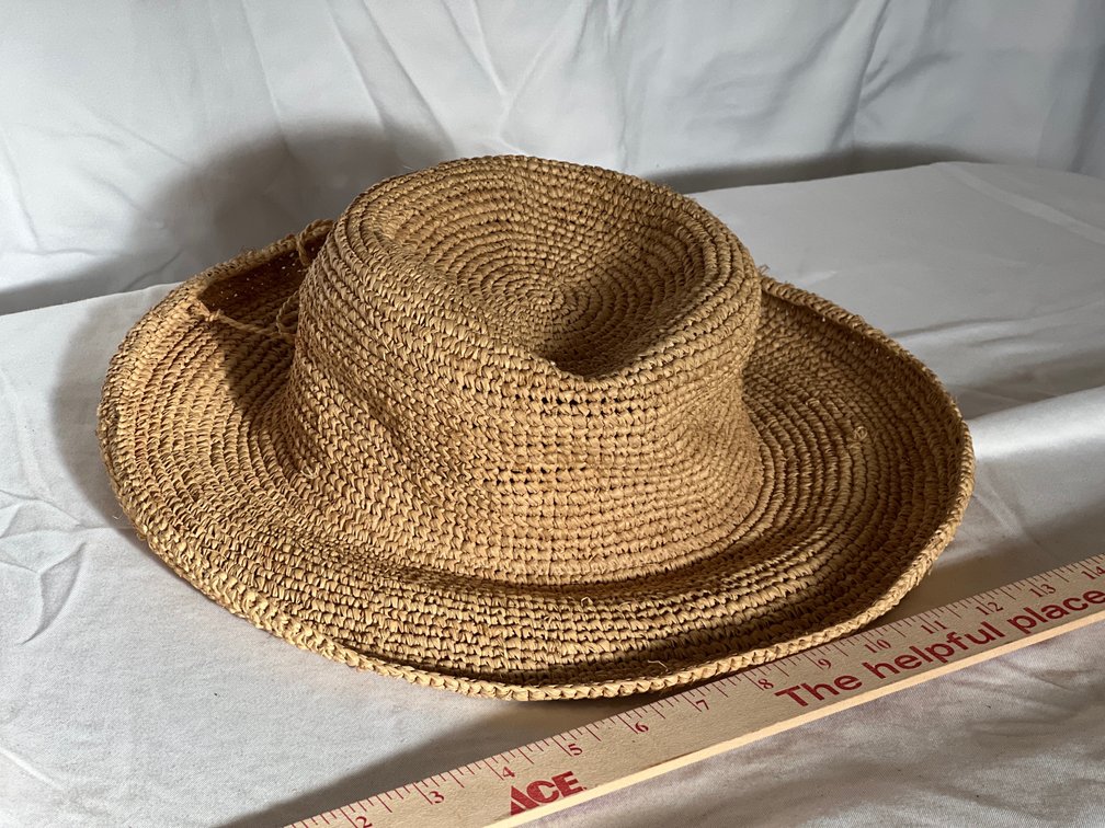 M Wallaroo Hat 