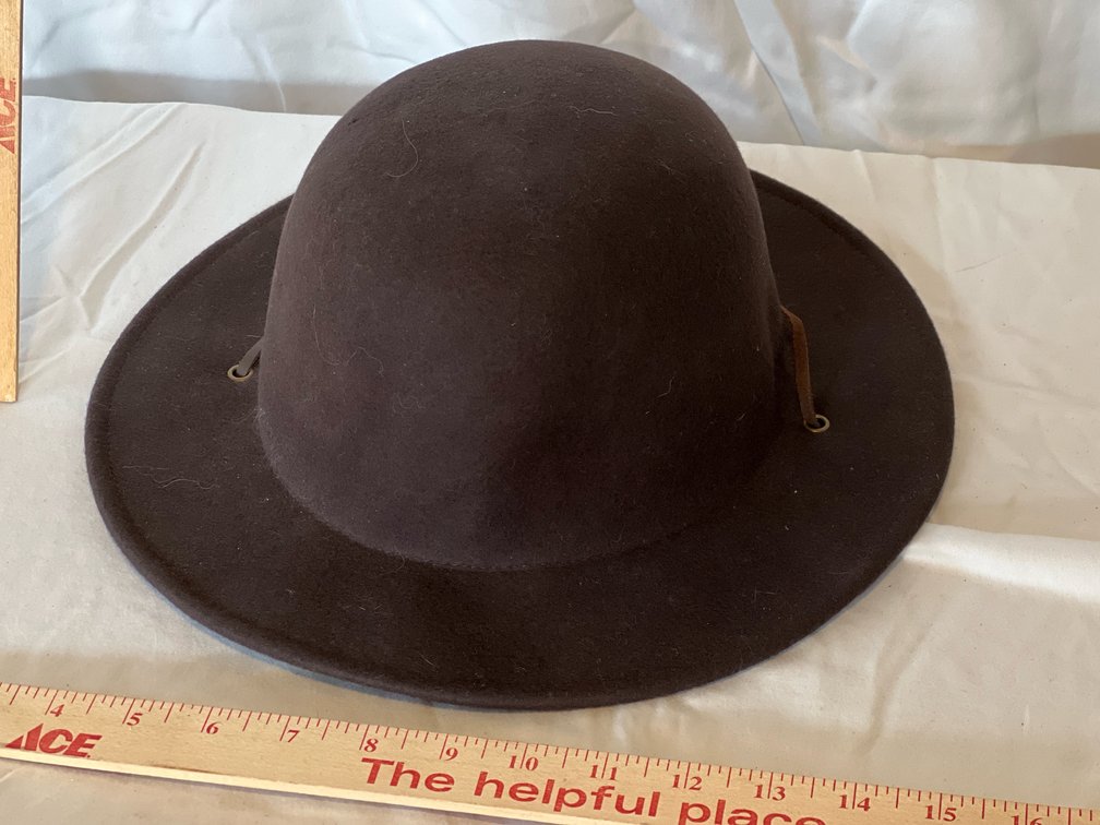 L Fan Wool Hat 