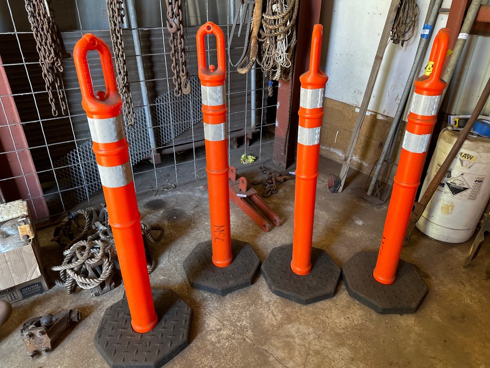 (X's 4) Caution Pillars 