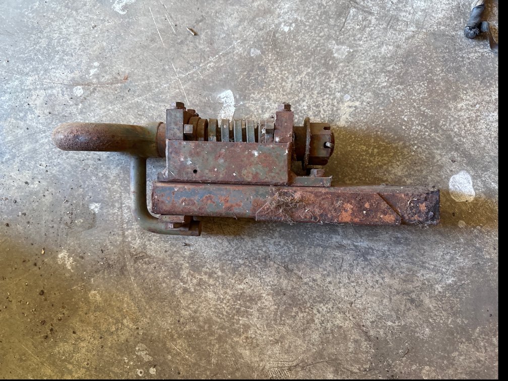 Motor Vehicle Tow Hitch