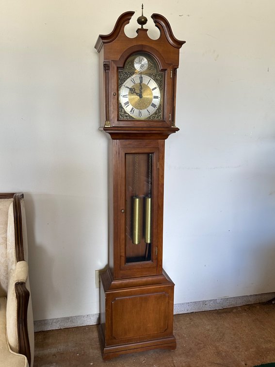 Oak Grandfather Clock Colonial MFG. CO. Model 1716