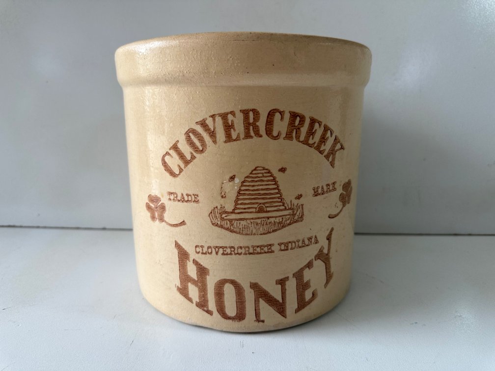 Clover Creek Honey Utensil Holder