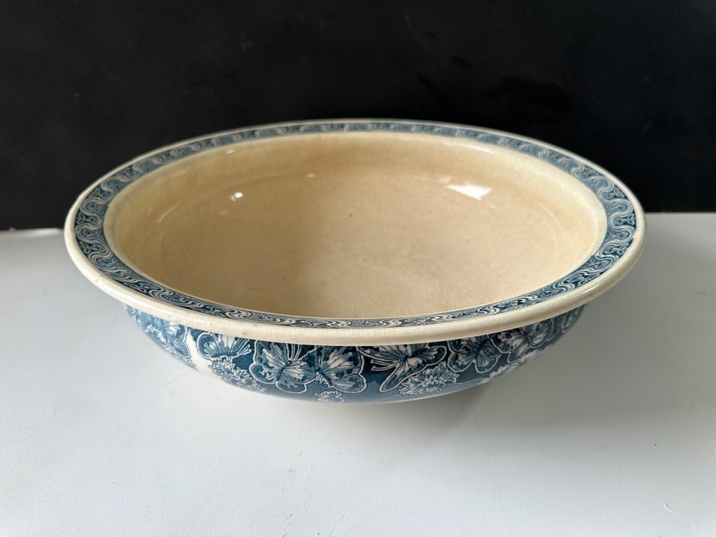 Colonial Pottery "ILAM" Stoke England Basin Bowl 