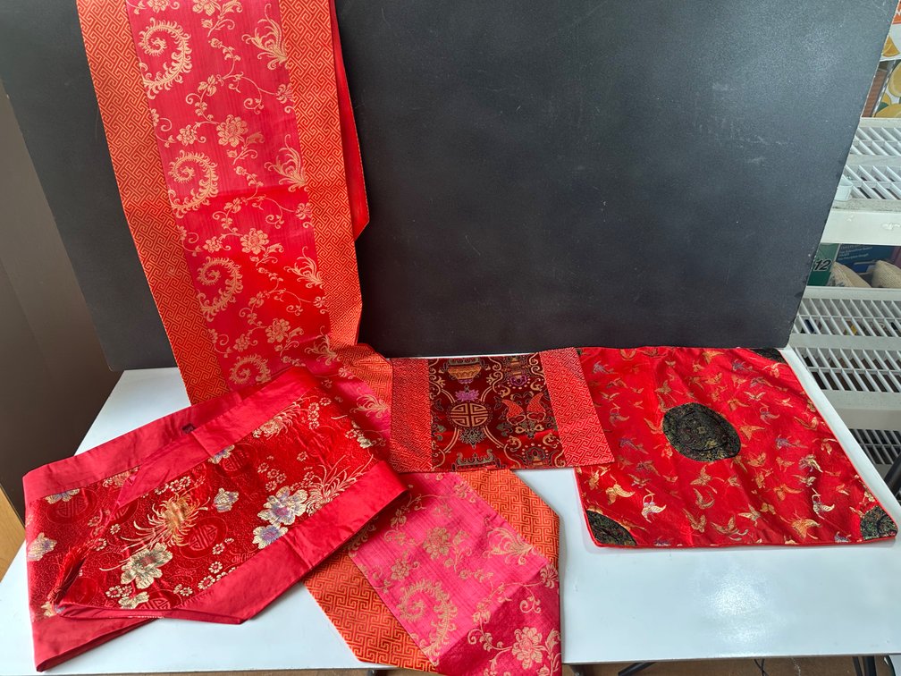 Red Asian Design Table Runner, Placemat and Accent Pillow Covers 
