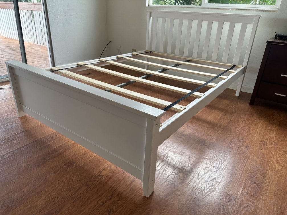 White Wood Full Size Bedframe