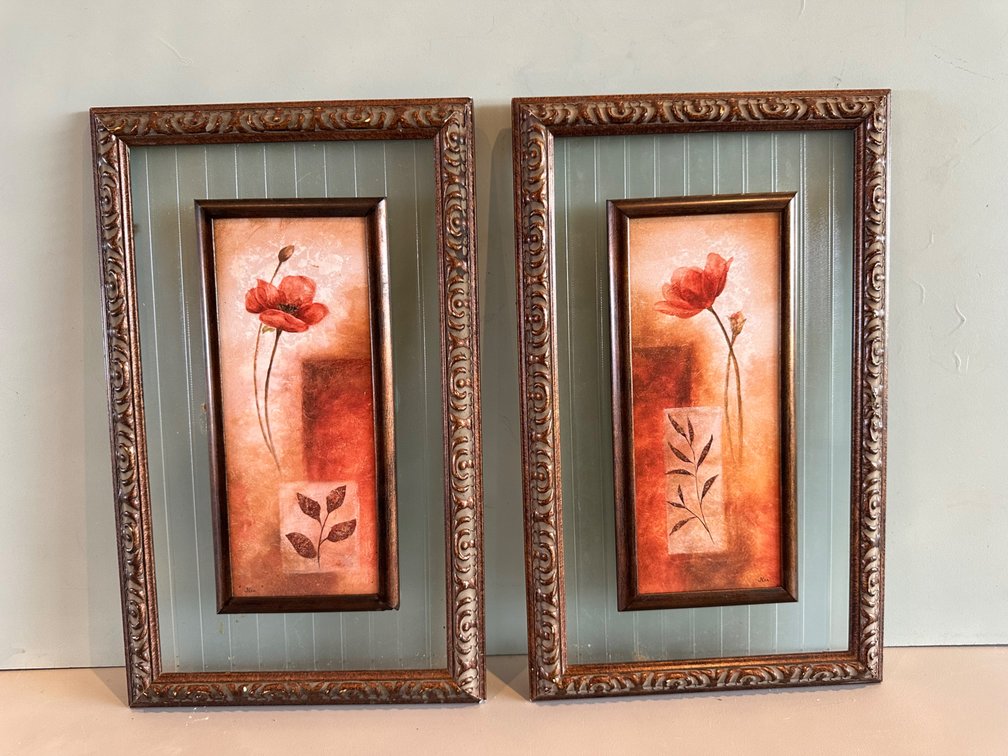 (X's 2) Framed Flower "Poppy" Glass Matted Art