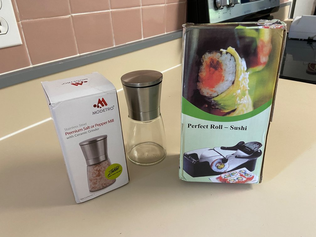 New pepper, grinder and new Sushi roller