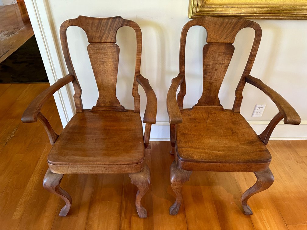 (X's 2) 19th Century Curly Koa Wood Armchairs in Queen Anne Style