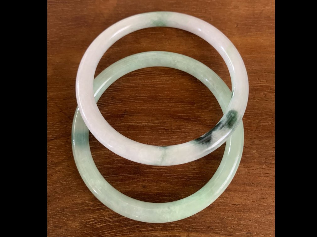 Pair of 7mm Jade Bangles