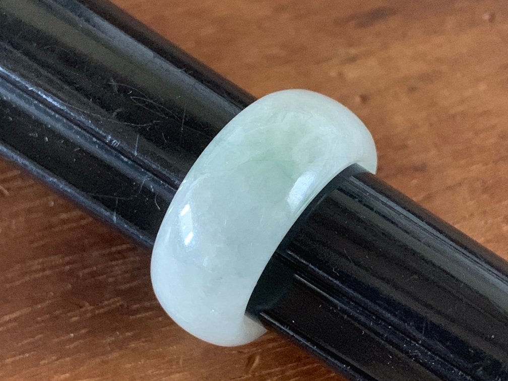 Green Jade Ring 10mm Size 7.5