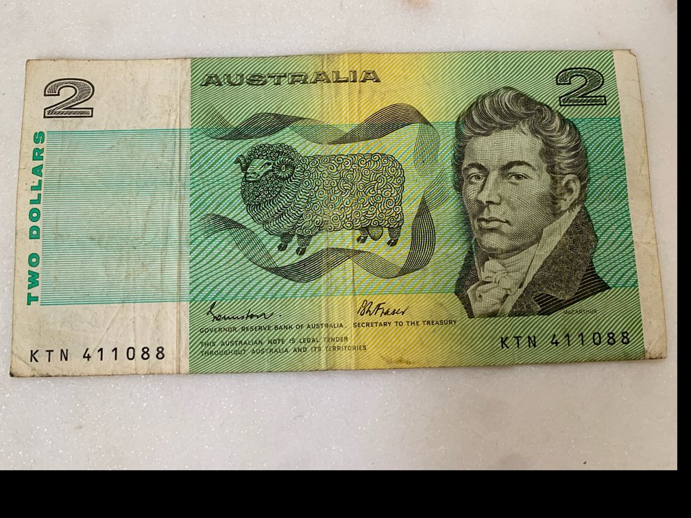 1967 Australian $2 Banknote the MacArthur 