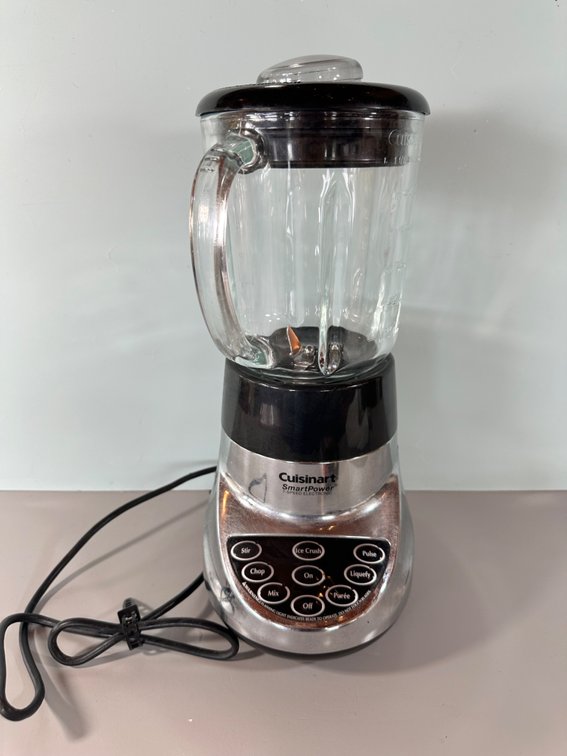 Cuisinart SmartPower Seven-Speed Electronic Blender