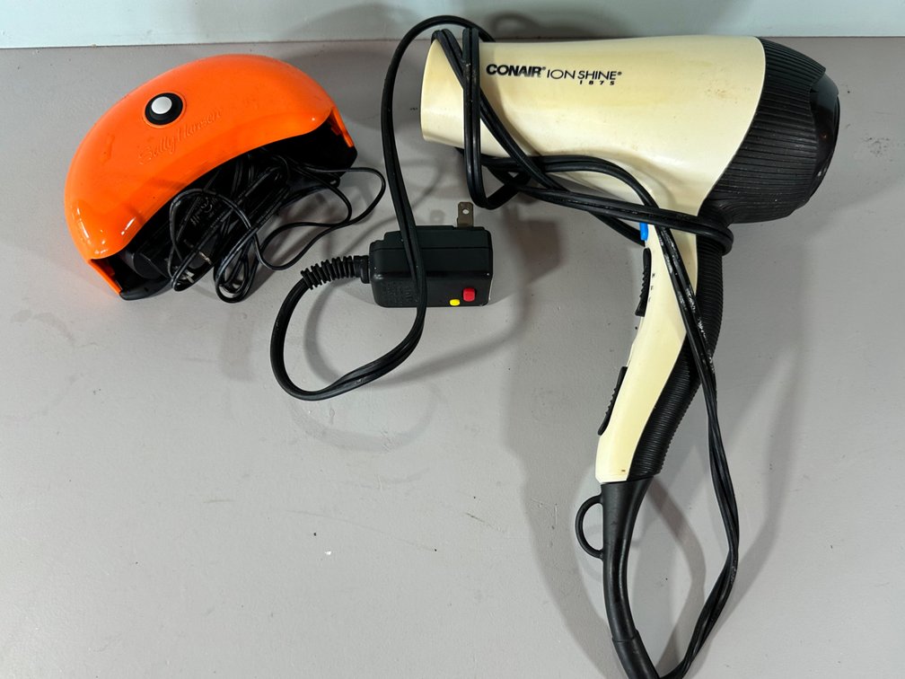 Small Appliance Hair Dryers