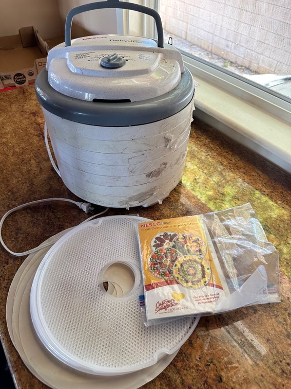 Nesco Food & Jerky Dehydrator