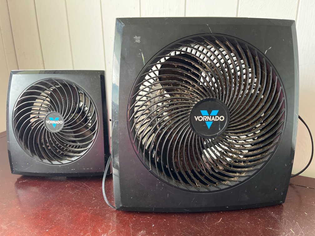 2 xs Vornado Fans