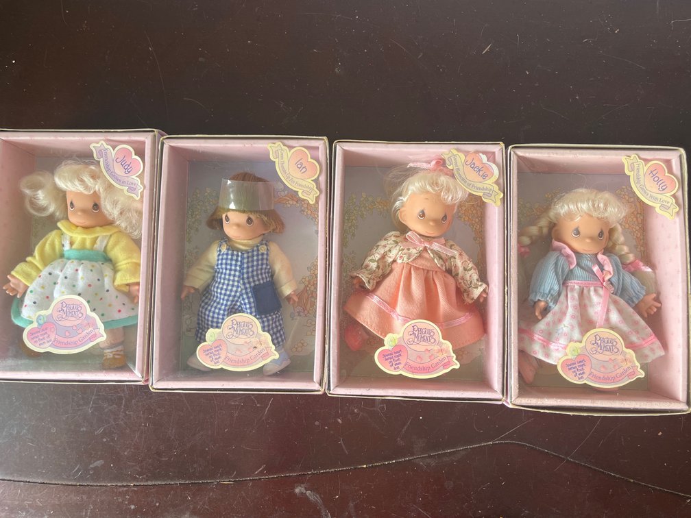 Vintage Precious Moments Friendship Dolls