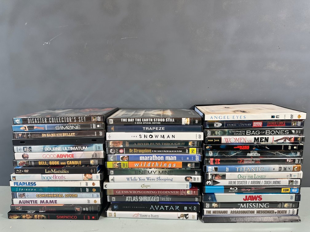 Diverse DVD Collection: Blockbusters, Classics, and Collector Sets