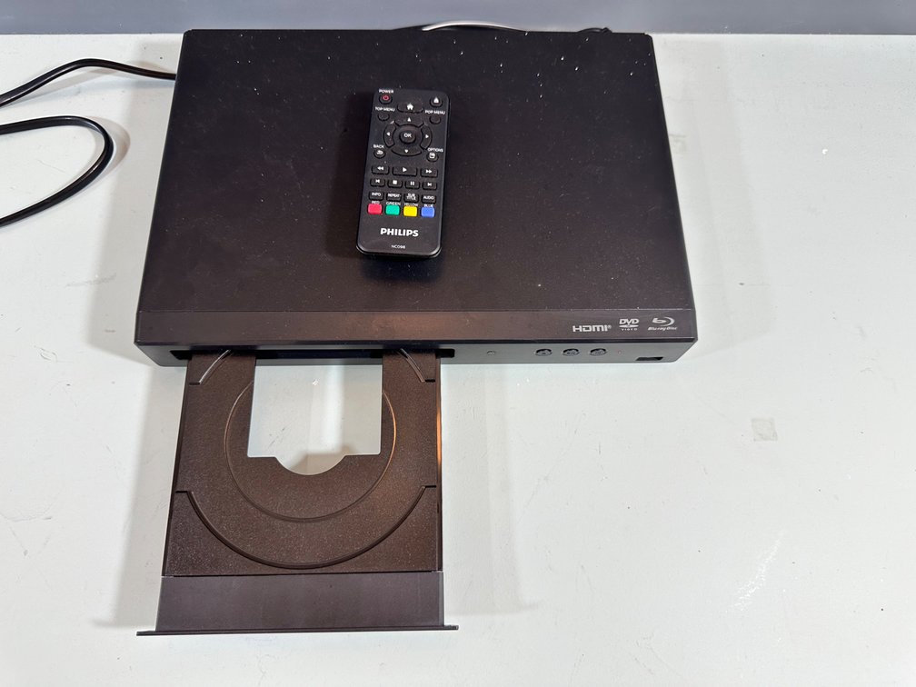 Philips Blu-Ray and DVD Player with HDMI and USB Connectivity