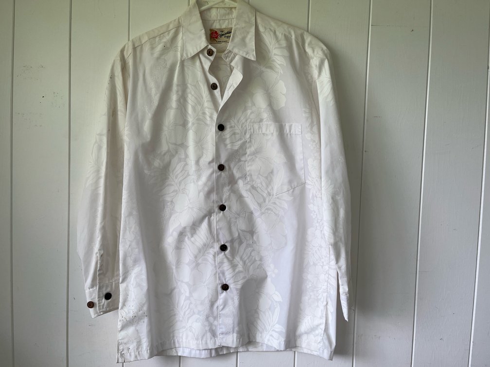 Hilo Hattie White Long Sleeve Aloha Shirt