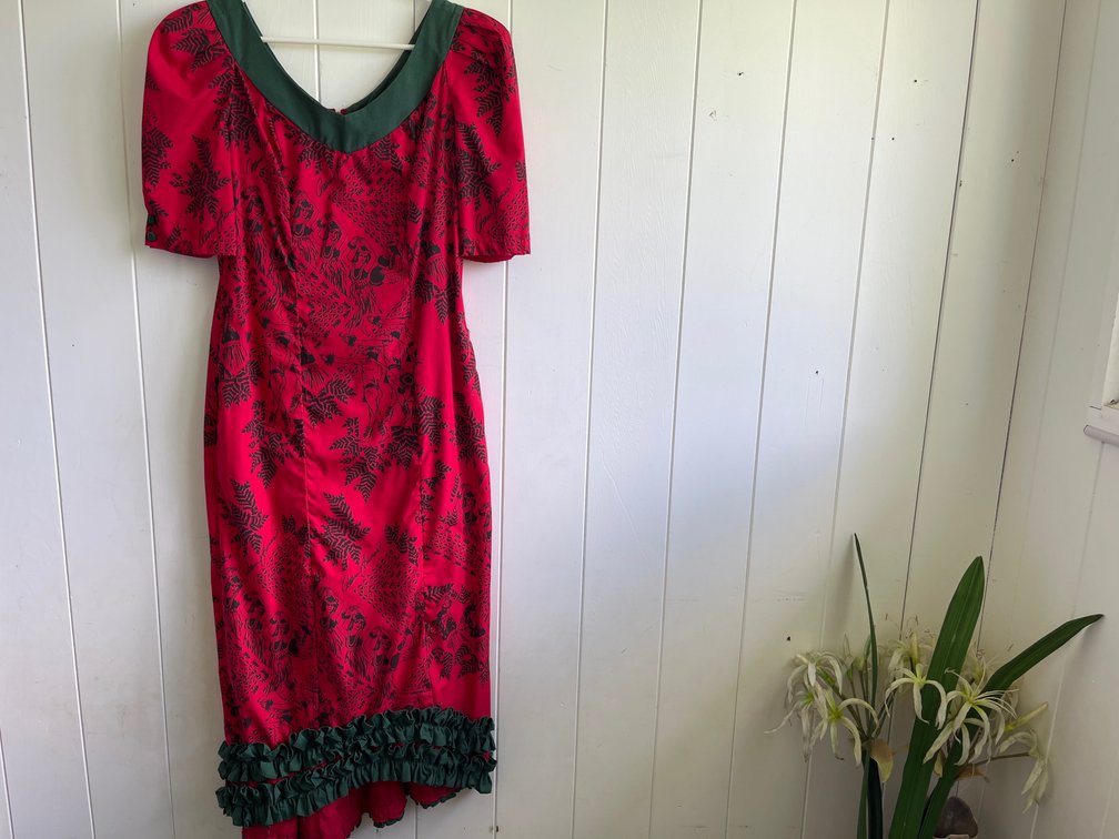 Vintage Hawaiian Heritage Muu Muu