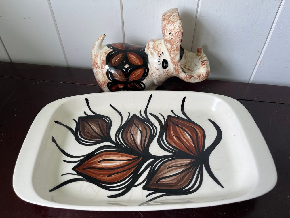 Vintage Hawaiian Ceramics